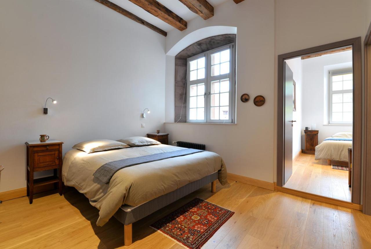 Domaine La Cour Des Nobles - Demeure, Maison Et Appartements Au Coeur De Riquewihr Buitenkant foto