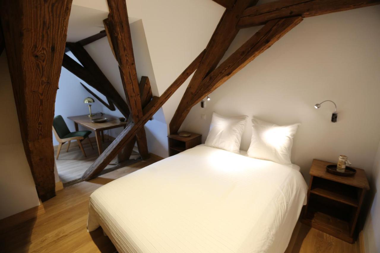 Domaine La Cour Des Nobles - Demeure, Maison Et Appartements Au Coeur De Riquewihr Buitenkant foto