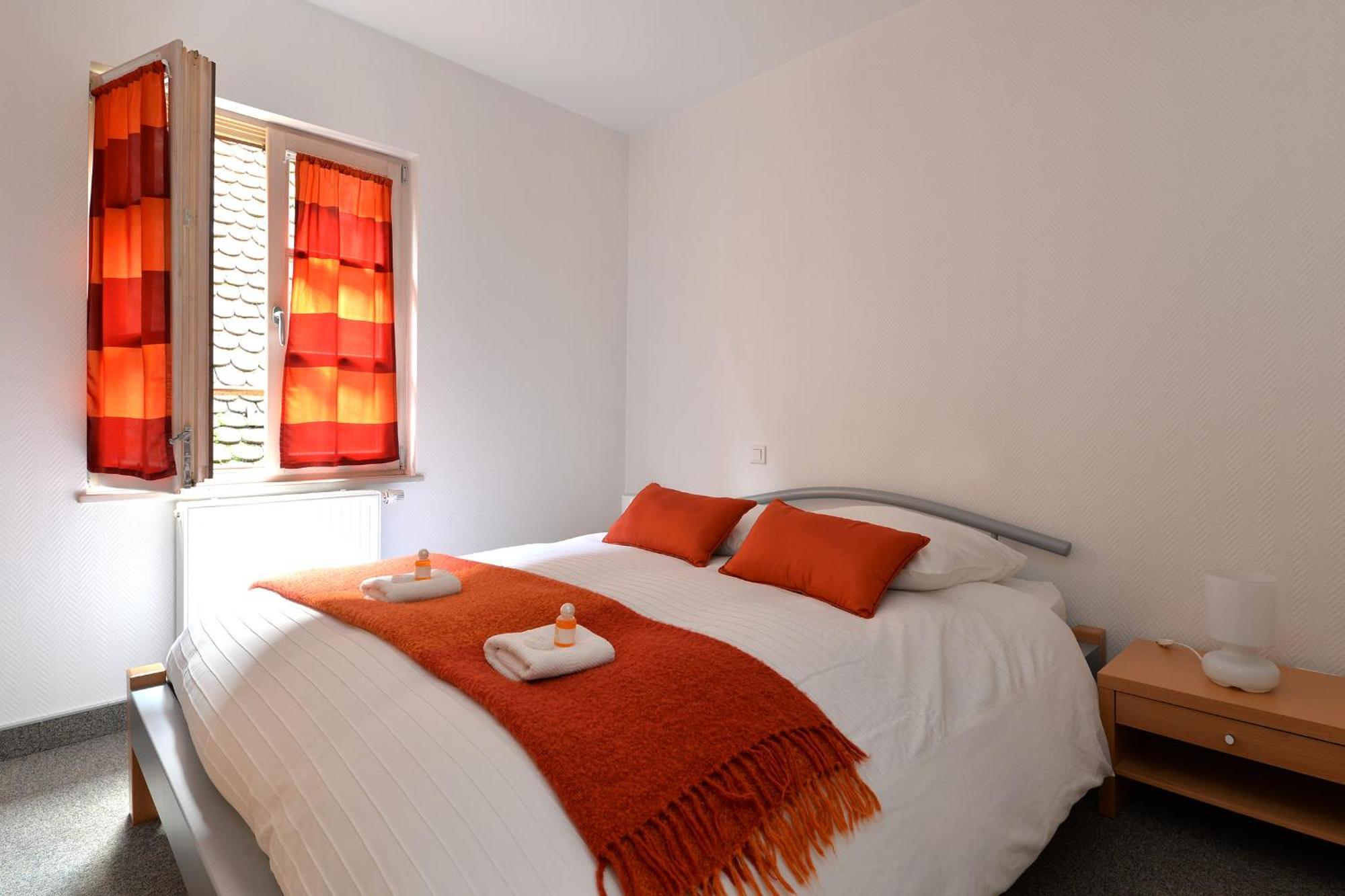 Domaine La Cour Des Nobles - Demeure, Maison Et Appartements Au Coeur De Riquewihr Kamer foto