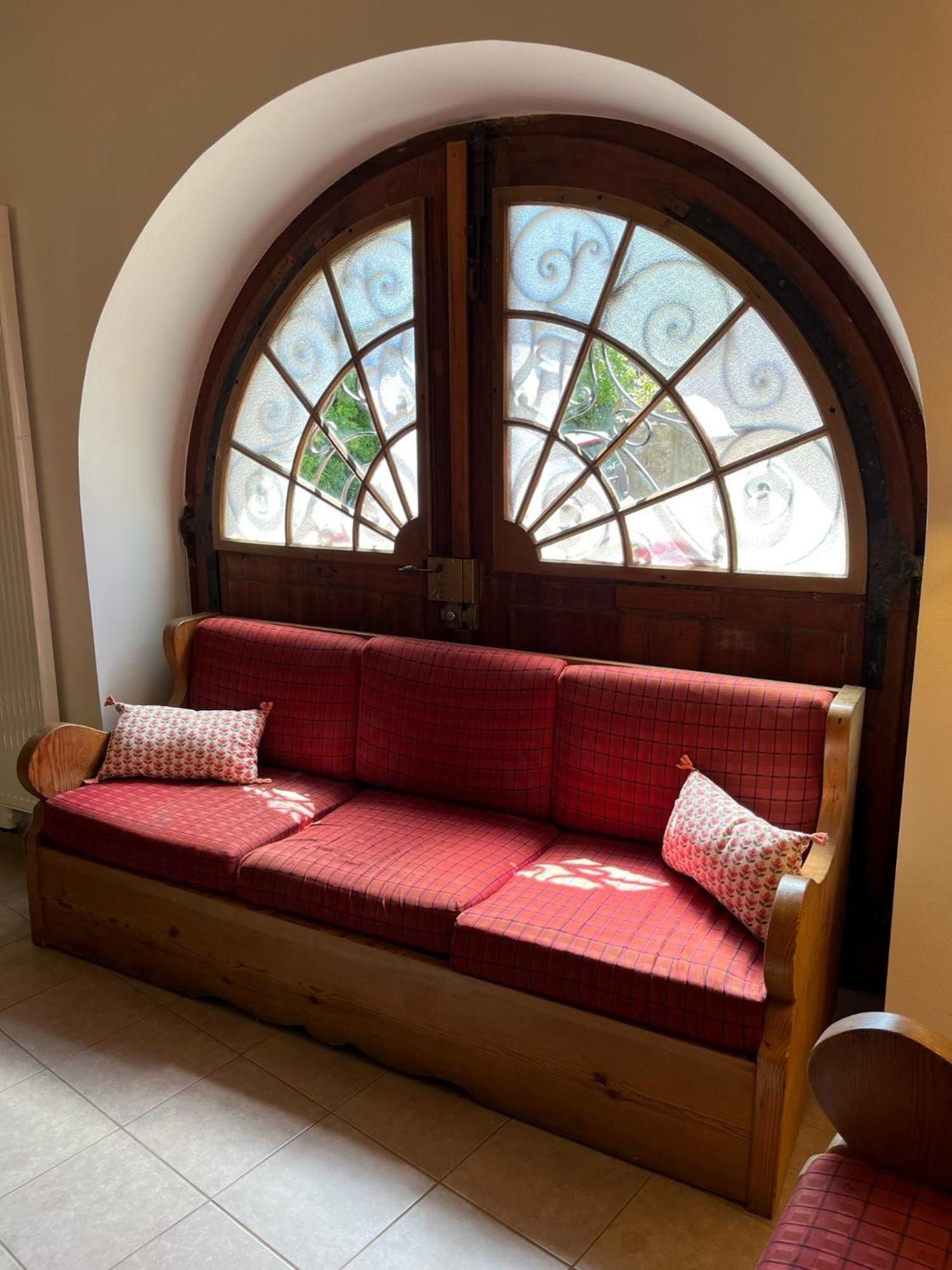 Domaine La Cour Des Nobles - Demeure, Maison Et Appartements Au Coeur De Riquewihr Kamer foto
