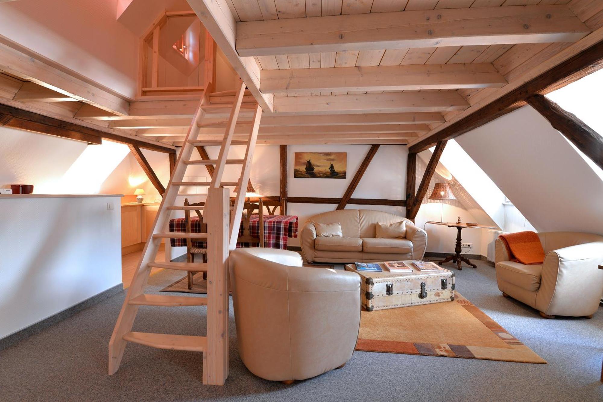 Domaine La Cour Des Nobles - Demeure, Maison Et Appartements Au Coeur De Riquewihr Kamer foto